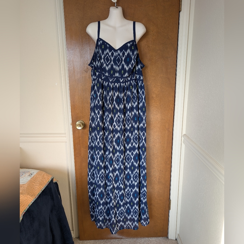 Torrid 3 Navy Blue White Ikat Design Spaghetti Strap Maxi Sundress